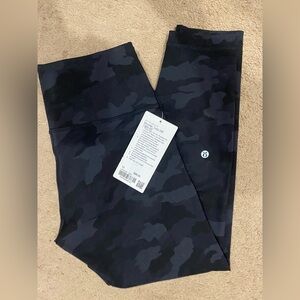 NWT size 12 Lulu lemon leggings. 28”, never worn.